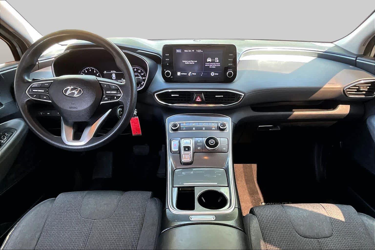Used 2021 Hyundai Santa Fe SE FWD image 15