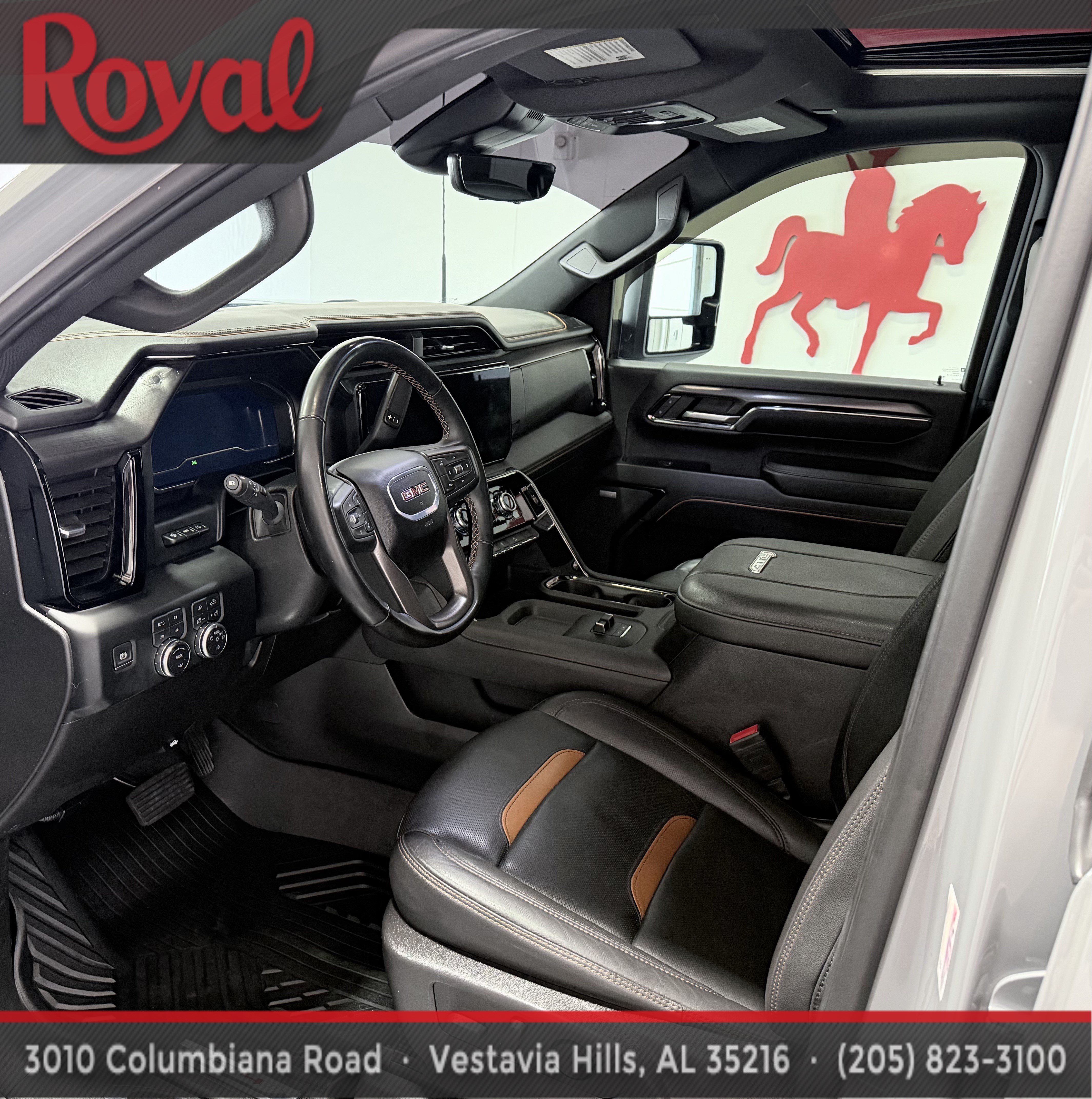 Used 2024 GMC Sierra 2500 AT4 w/ AT4 Premium Plus Package AWD/4WD image 11