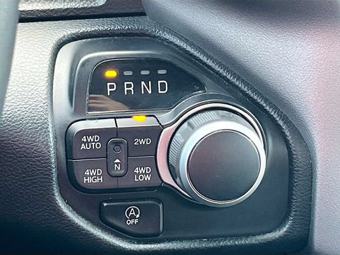 Used 2024 RAM 1500 Big Horn AWD/4WD image 16