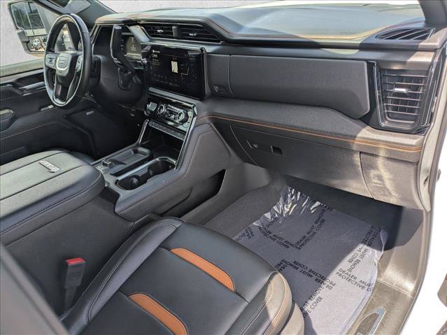 Used 2024 GMC Sierra 2500 AT4 w/ AT4 Premium Plus Package AWD/4WD image 19