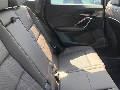 Used 2025 BMW X1 xDrive28i AWD/4WD image 5