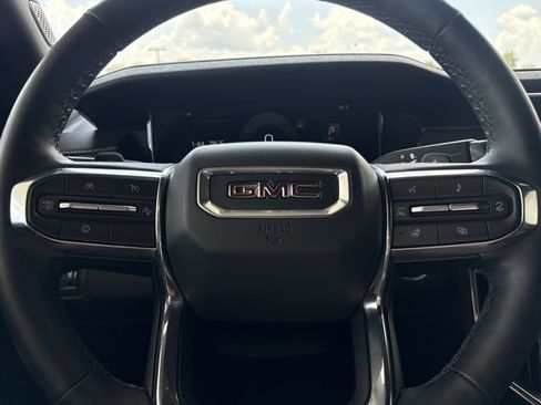 New 2026 GMC Acadia Elevation w/ Black Edition FWD image 21