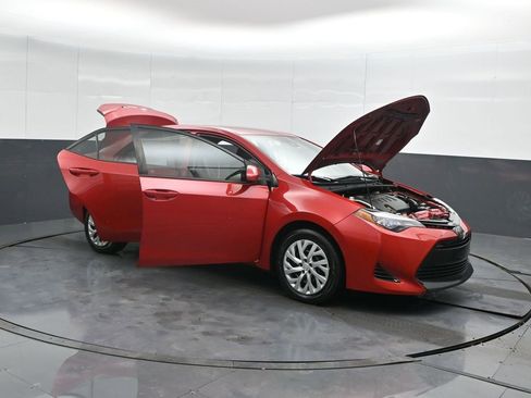 Used 2017 Toyota Corolla LE image 50