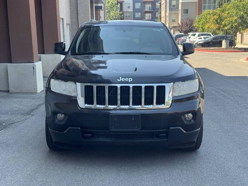 Used 2012 Jeep Grand Cherokee Laredo AWD/4WD image 8