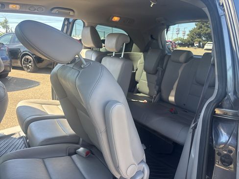 Used 2016 Honda Odyssey EX-L image 9