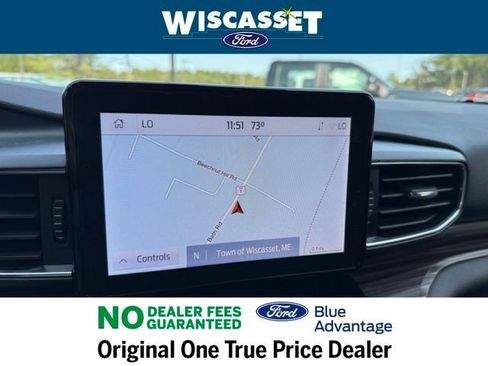 Certified 2022 Ford Explorer Limited w/ Equipment Group 301A image 12