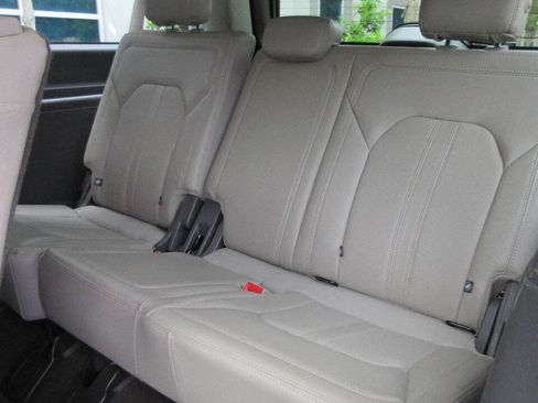 Used 2019 Ford Expedition Max Limited w/ Special Edition Package AWD/4WD image 18