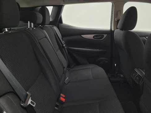 Used 2021 Nissan Rogue Sport S AWD/4WD image 19