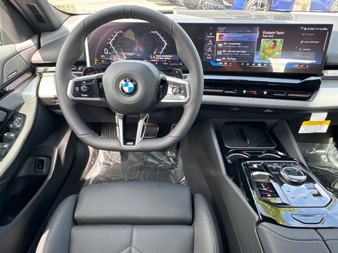 New 2026 BMW 530i w/ M Sport Package RWD image 21