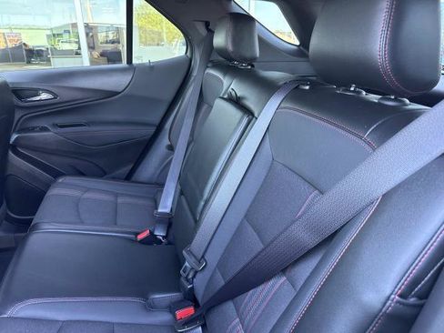 Used 2024 Chevrolet Equinox RS FWD image 24