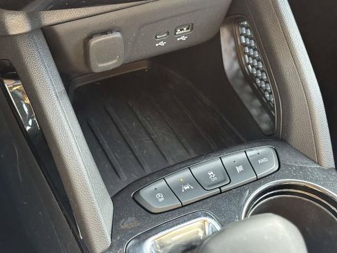 Used 2024 Chevrolet TrailBlazer LT w/ LT Cold Weather Package image 29