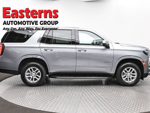 Used 2025 Chevrolet Tahoe LT AWD/4WD image 4