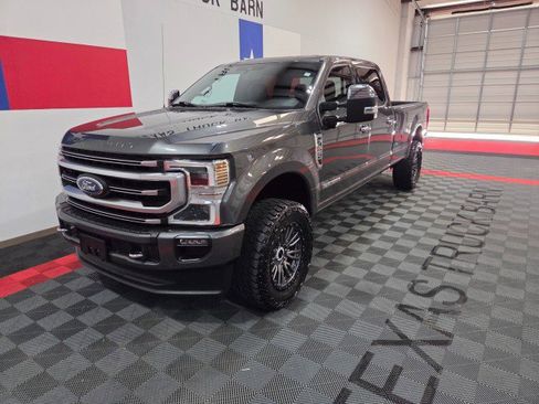 Used 2020 Ford F350 Platinum image 4