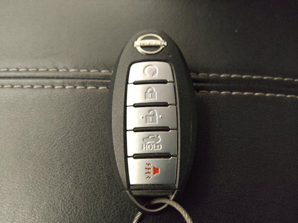 Used 2025 Nissan Altima 2.5 SV FWD image 32