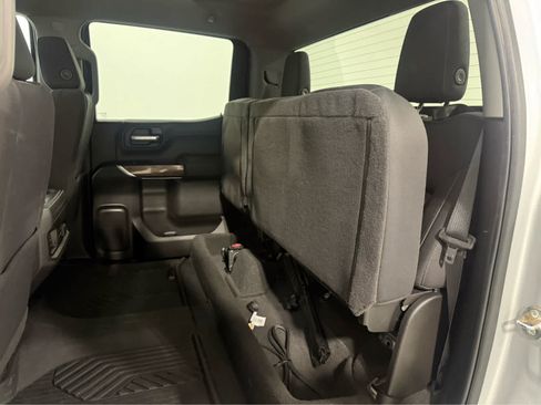 Used 2022 Chevrolet Silverado 1500 LT Trail Boss w/ Bed Protection Package AWD/4WD image 16