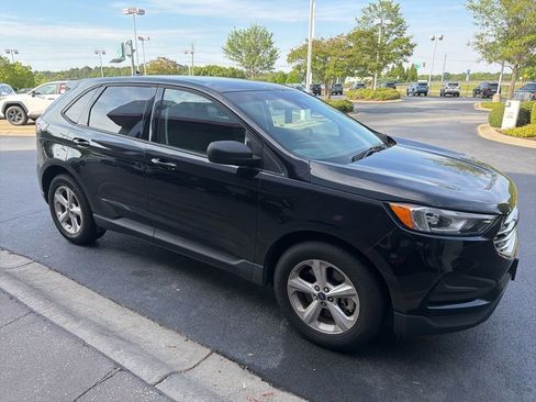 Used 2019 Ford Edge SE AWD/4WD image 2