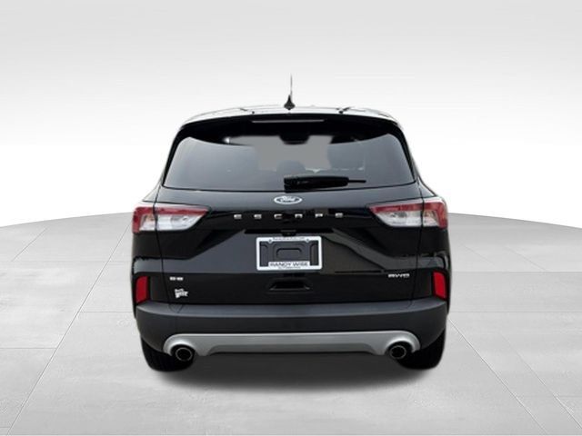 Used 2021 Ford Escape SE w/ Cold Weather Package AWD/4WD image 4