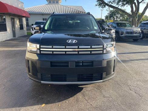 Used 2026 Hyundai Santa Fe SEL FWD image 8