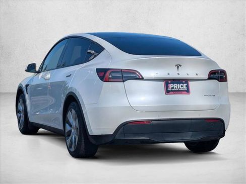 Used 2021 Tesla Model Y Long Range AWD/4WD image 8