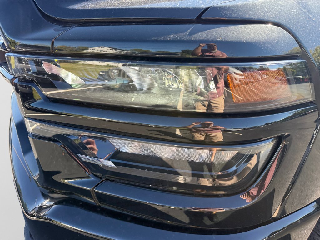 New 2026 RAM 3500 Big Horn AWD/4WD image 22