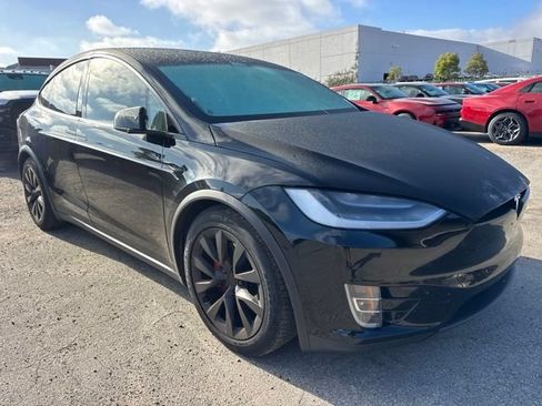 Used 2020 Tesla Model X Long Range AWD/4WD image 3