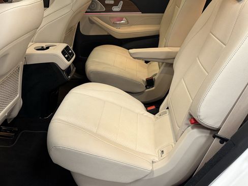 Certified 2026 Mercedes-Benz GLS 450 GLS 450 image 40