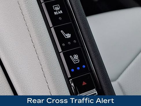 Used 2020 Chevrolet Corvette Stingray Preferred Cpe w/ 2LT Preferred Equipment Group RWD image 16