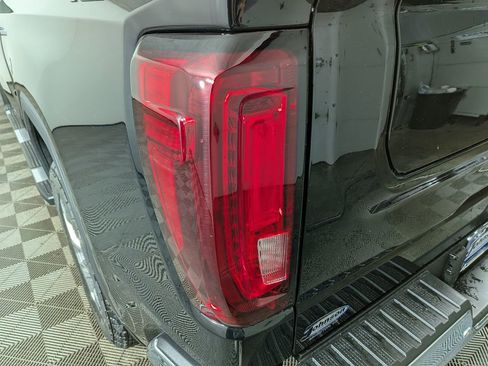 New 2026 GMC Sierra 1500 SLT w/ SLT Premium Package image 11