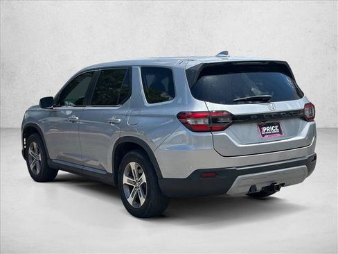 Used 2023 Honda Pilot EX-L image 7