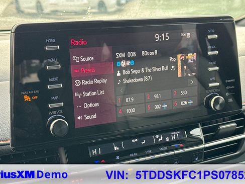 Used 2023 Toyota Sienna XSE image 36