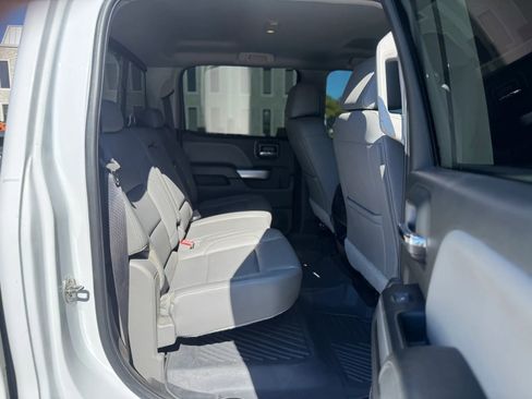 Used 2018 Chevrolet Silverado 2500 LTZ w/ Duramax Plus Package AWD/4WD image 28