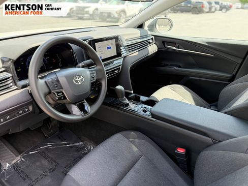 Used 2026 Toyota Camry LE FWD image 26