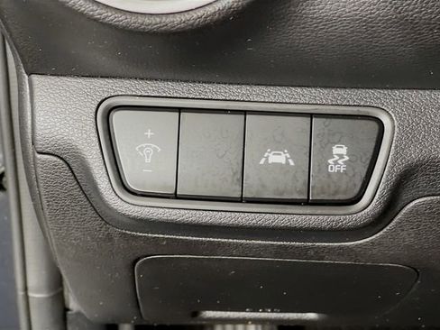 Used 2021 Kia Forte FE image 11