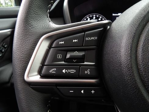 Used 2025 Subaru Outback Limited image 18