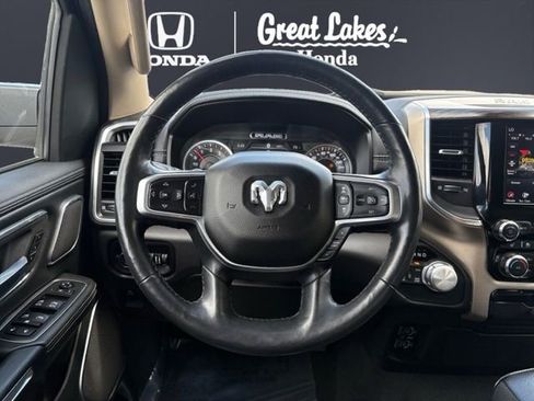 Used 2019 RAM 1500 Laramie AWD/4WD image 12