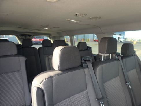 Used 2023 Ford Transit 350 XLT image 20