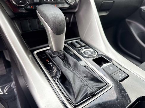 Used 2023 Mitsubishi Eclipse Cross SE image 34