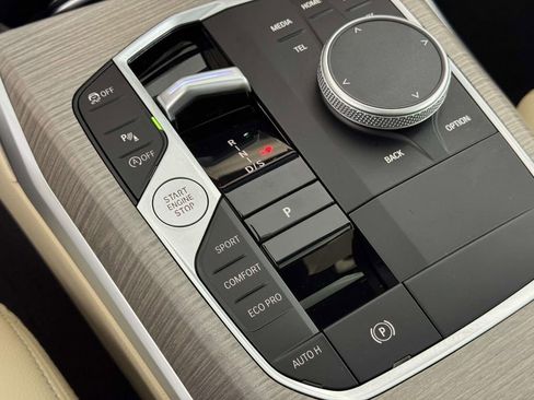 Used 2025 BMW 330i xDrive 330i xDrive w/ Premium Package image 29