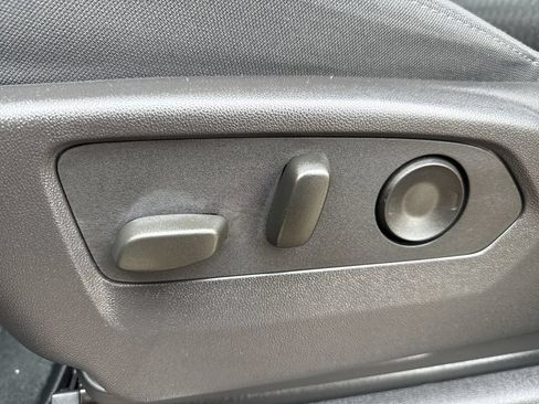 Used 2024 Chevrolet Silverado 1500 RST AWD/4WD image 12