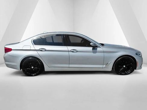 Used 2019 BMW 530i xDrive w/ Convenience Package AWD/4WD image 8