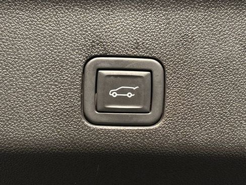 Certified 2024 Cadillac Escalade V w/ LPO, ONYX Package image 29