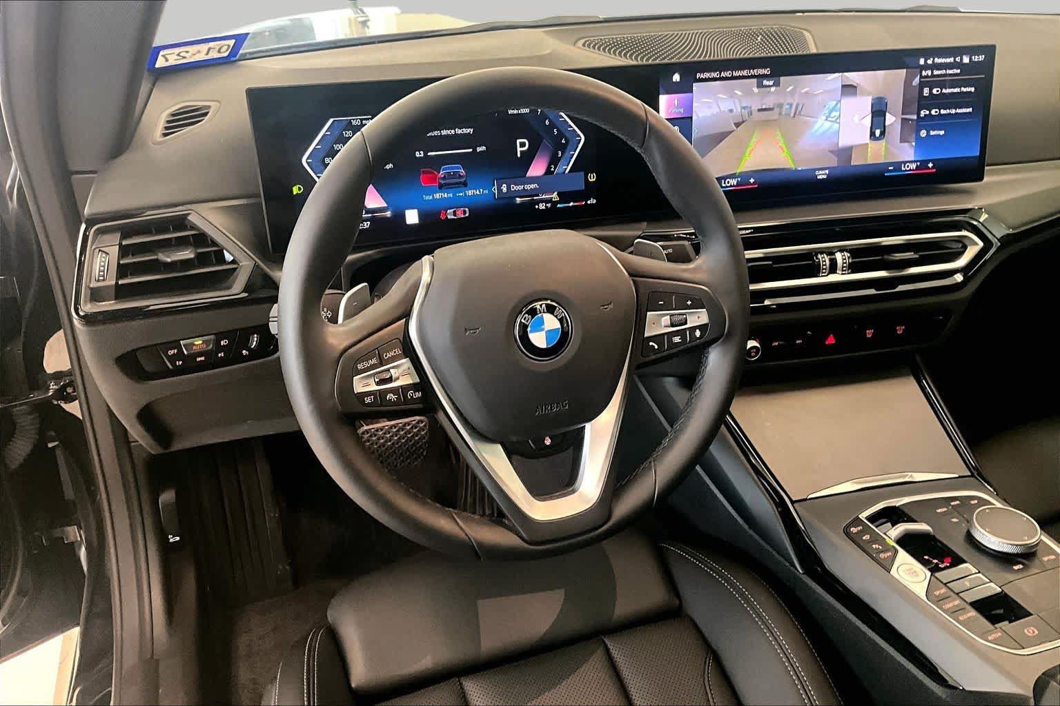 Used 2024 BMW 230i Coupe w/ Convenience Package RWD image 15