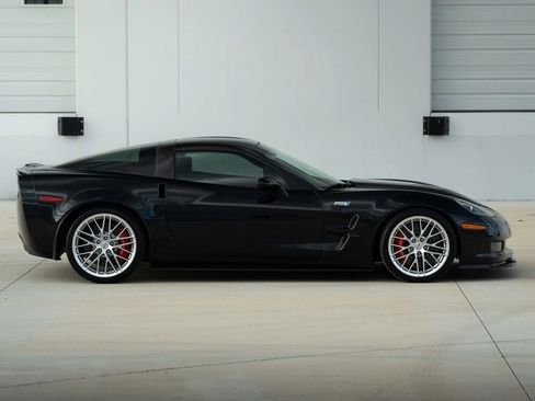 Used 2013 Chevrolet Corvette ZR1 w/ 3ZR Preferred Equipment Group image 15