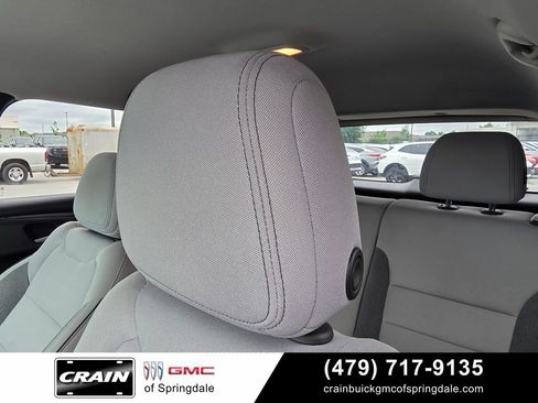 Used 2024 Chevrolet TrailBlazer LT w/ Driver Confidence Package FWD image 21