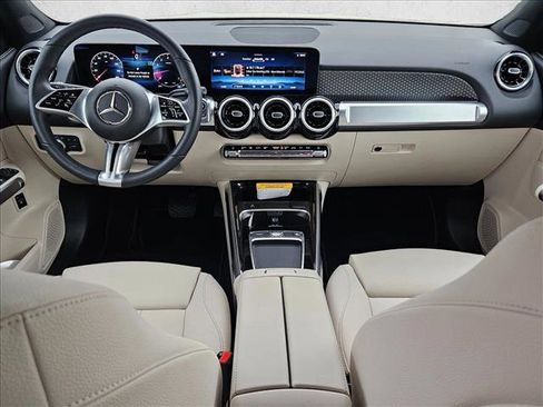 Certified 2026 Mercedes-Benz GLB 250 image 16