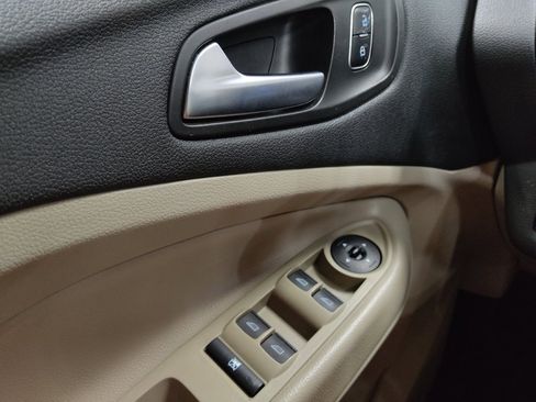 Used 2018 Ford Escape SEL FWD image 27