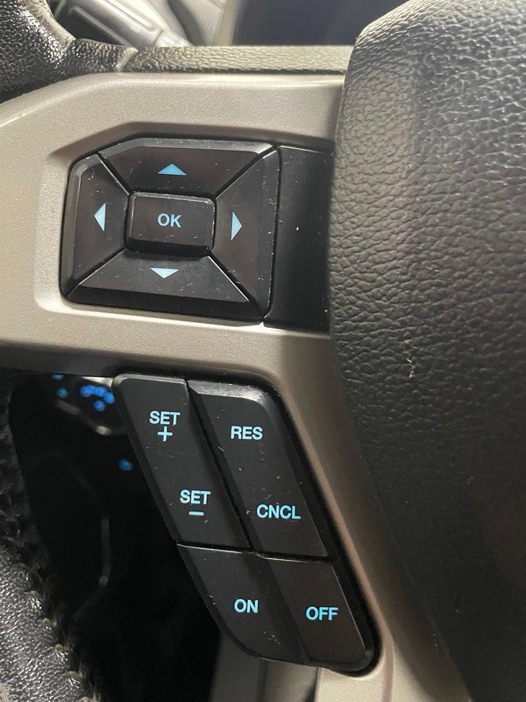 Used 2019 Ford F250 Lariat w/ Lariat Ultimate Package AWD/4WD image 27