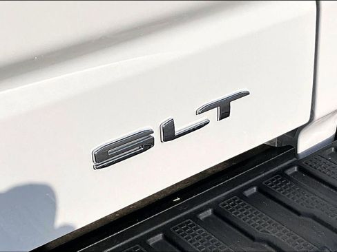 Used 2021 GMC Sierra 1500 SLT RWD image 24