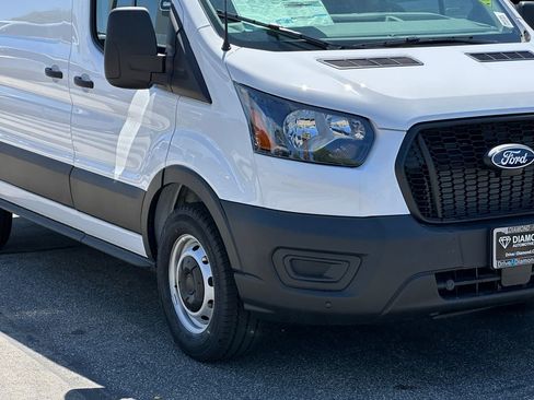 New 2026 Ford Transit 150 Low Roof RWD image 11