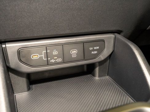 New 2025 Kia K4 LXS image 14